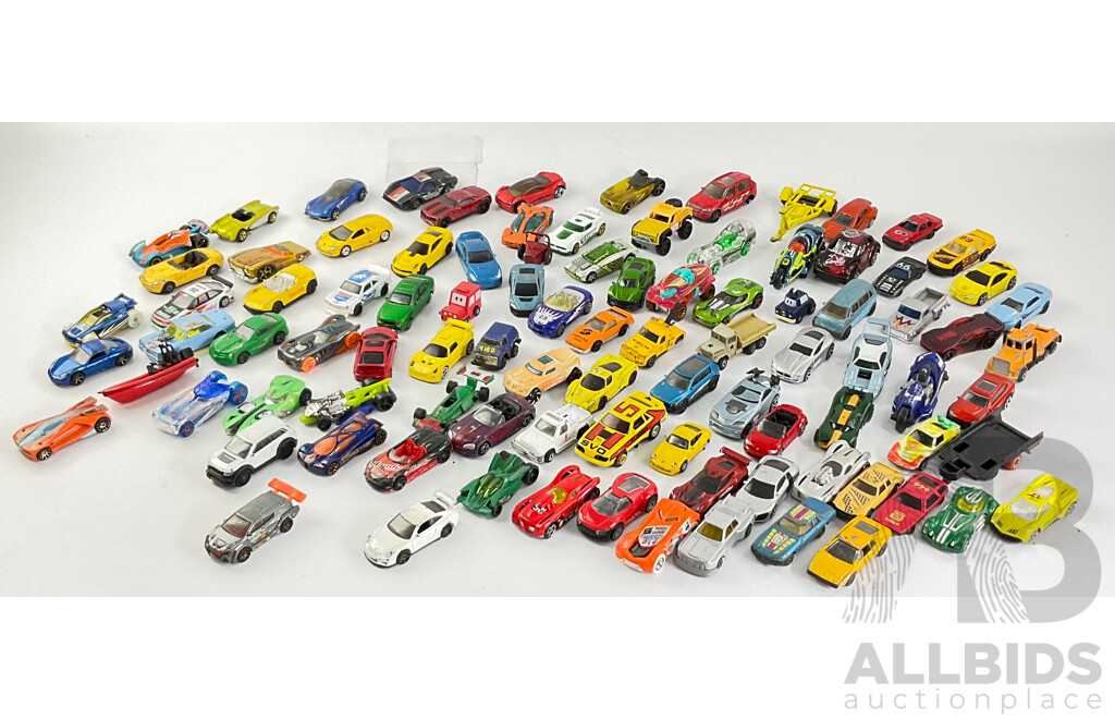 Collection of Diecast Cars Including Matchbox and Hot Wheels