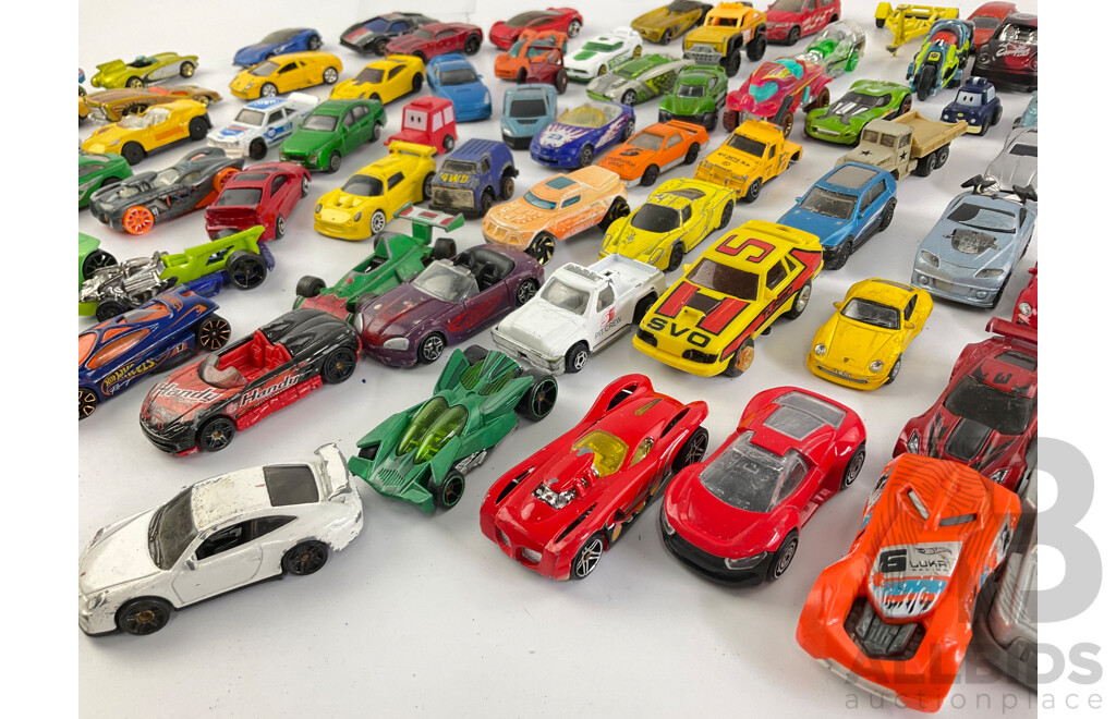 Collection of Diecast Cars Including Matchbox and Hot Wheels