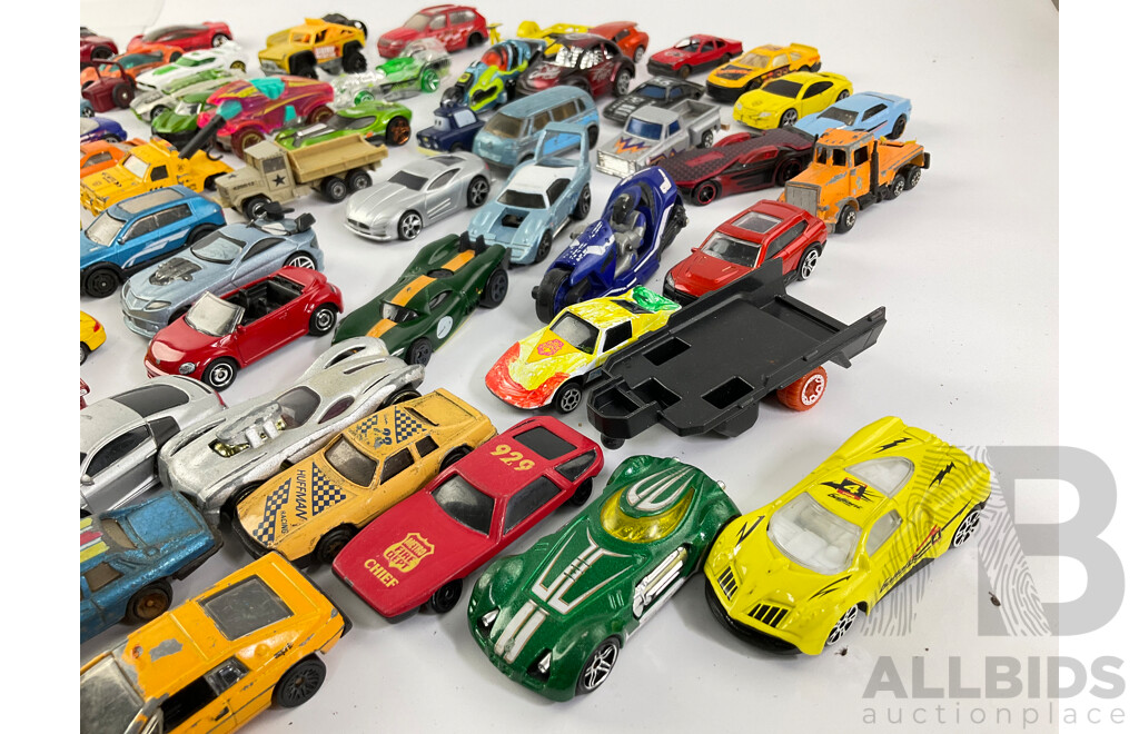 Collection of Diecast Cars Including Matchbox and Hot Wheels