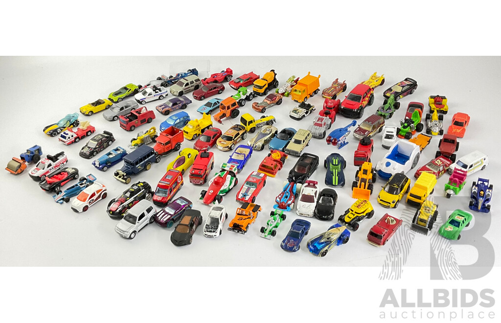 Collection of Diecast Cars Including Matchbox, Hot Wheels and Corgi