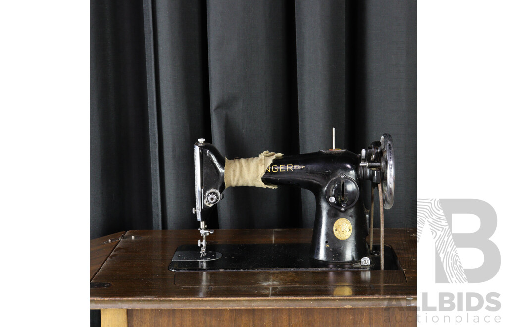 Vintage Singer Treadle Sewing Machine and Cabinet