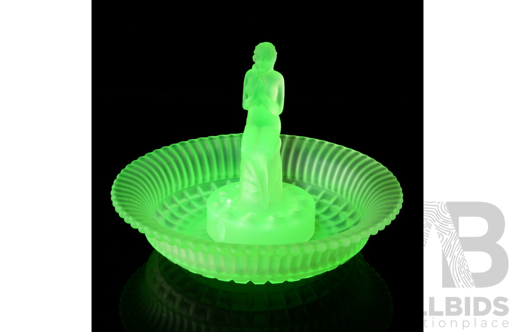 Vintage Sowerby Green Uranium Glass Stump Lady Figure in Matching Uranium Glass Bowl