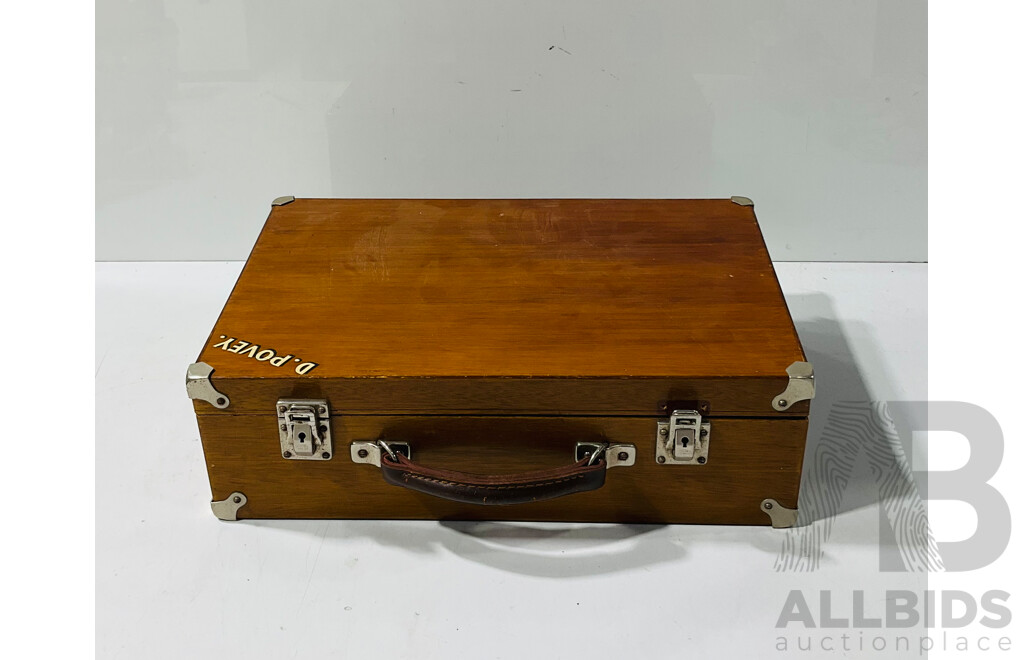 Vintage Wooden Case with Set Four Womans Henselite No 5