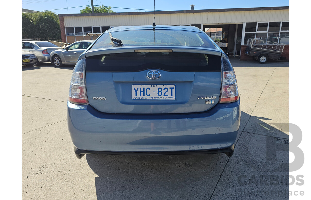 8/2005 Toyota Prius Hybrid NHW20R 5d Hatchback Blue 1.5L