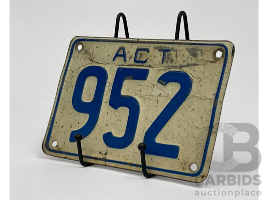 ACT 3 - Digit Motor Vehicle Number Plate - 952