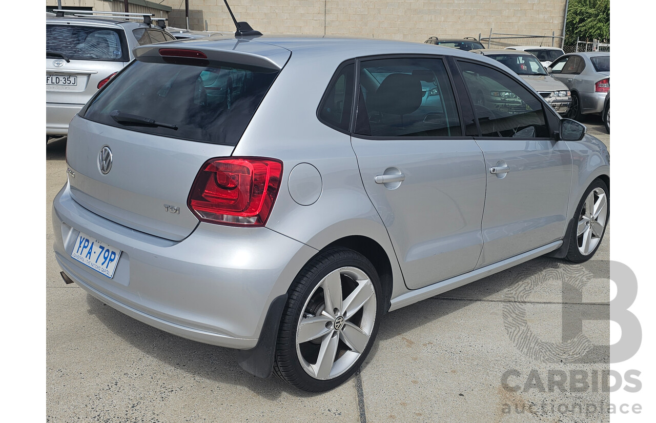 5/2012 Volkswagen Polo 66 TDI Comfortline 6R MY12 5d Hatchback Silver 1.6L