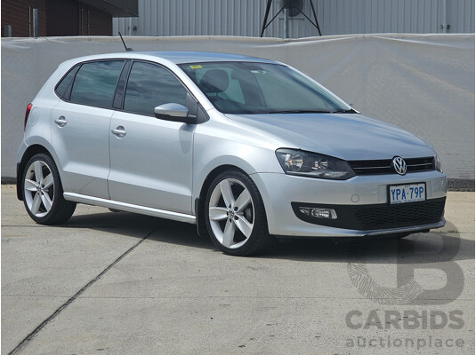 5/2012 Volkswagen Polo 66 TDI Comfortline 6R MY12 5d Hatchback Silver 1.6L