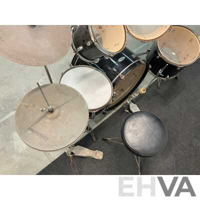 8 Piece VANTAGE Drum Kit