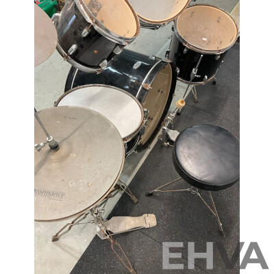 8 Piece VANTAGE Drum Kit