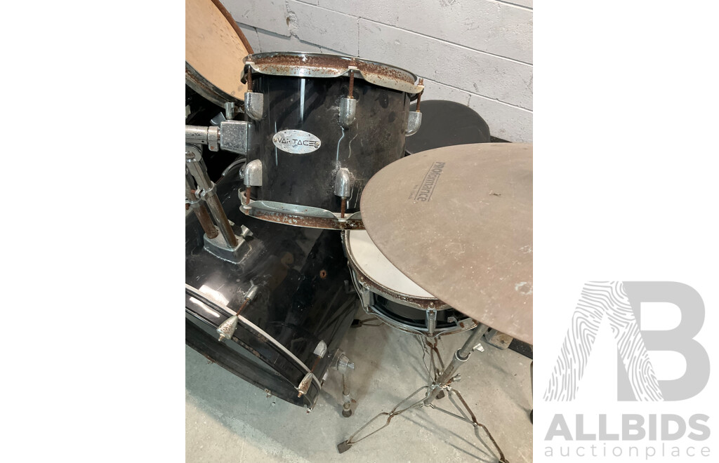 8 Piece VANTAGE Drum Kit