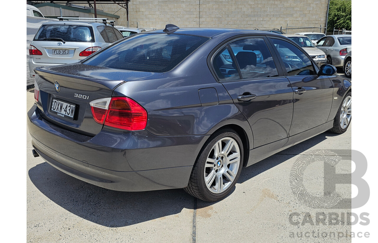 9/2005 Bmw 320i E90 4d Sedan Grey 2.0L