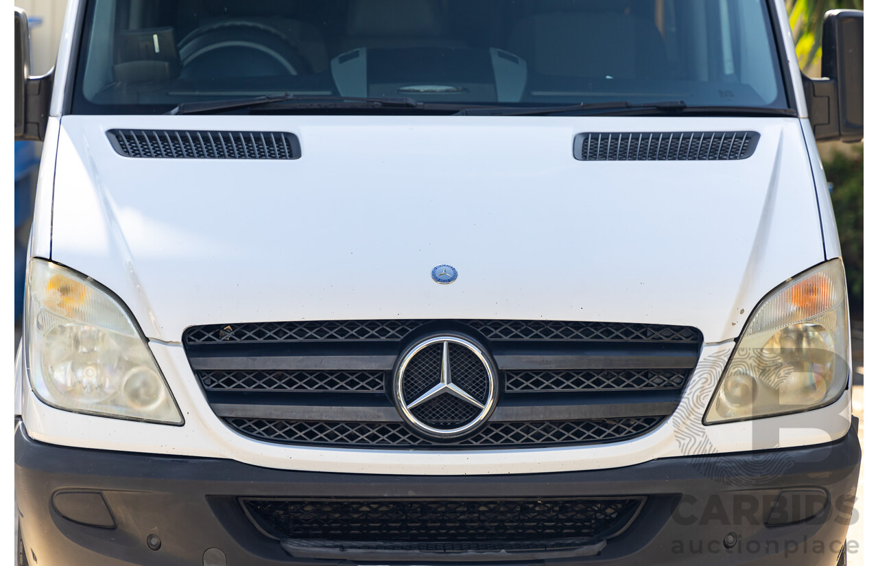 11/2011 Mercedes-Benz Sprinter 316CDI Medium Wheel Base (RWD) MY11 Arctic White Turbo Diesel 2.1L Custom 9 Seater