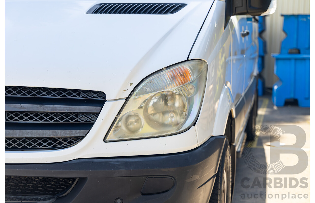 11/2011 Mercedes-Benz Sprinter 316CDI Medium Wheel Base (RWD) MY11 Arctic White Turbo Diesel 2.1L Custom 9 Seater