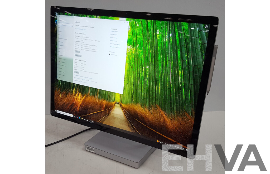 Microsoft (1707) Surface Studio 2 Intel Core i7 (7820HQ) 2.90GHz-3.90GHz 4-Core CPU 28-Inch Touchscreen All-in-One Computer