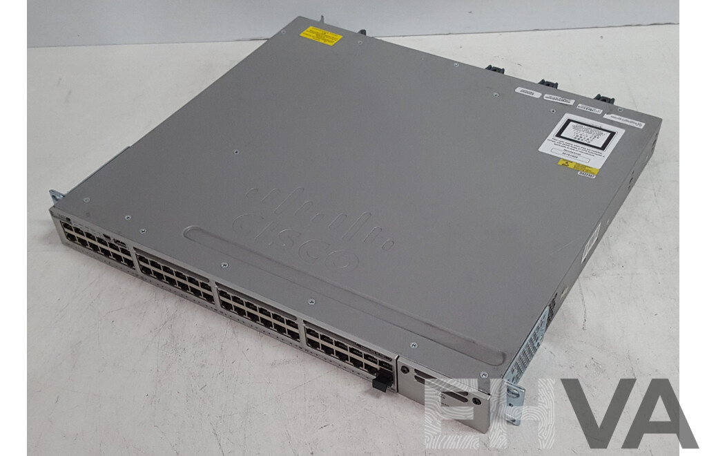 Cisco (WS-C3850-48P-L) Catalyst 3850 48 PoE+ 48-Port Gigabit Switch
