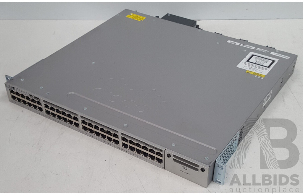 Cisco (WS-C3850-48F-S) Catalyst 3850 48 PoE+ 48-Port Gigabit Switch