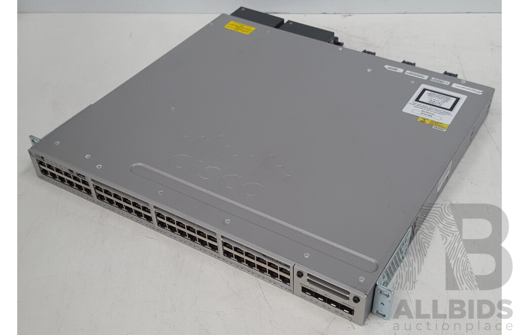 Cisco (WS-C3850-48P-L) Catalyst 3850 48 PoE+ 48-Port Gigabit Switch