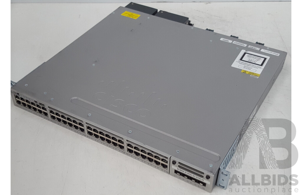 Cisco (WS-C3850-48P-L) Catalyst 3850 48 PoE+ 48-Port Gigabit Switch