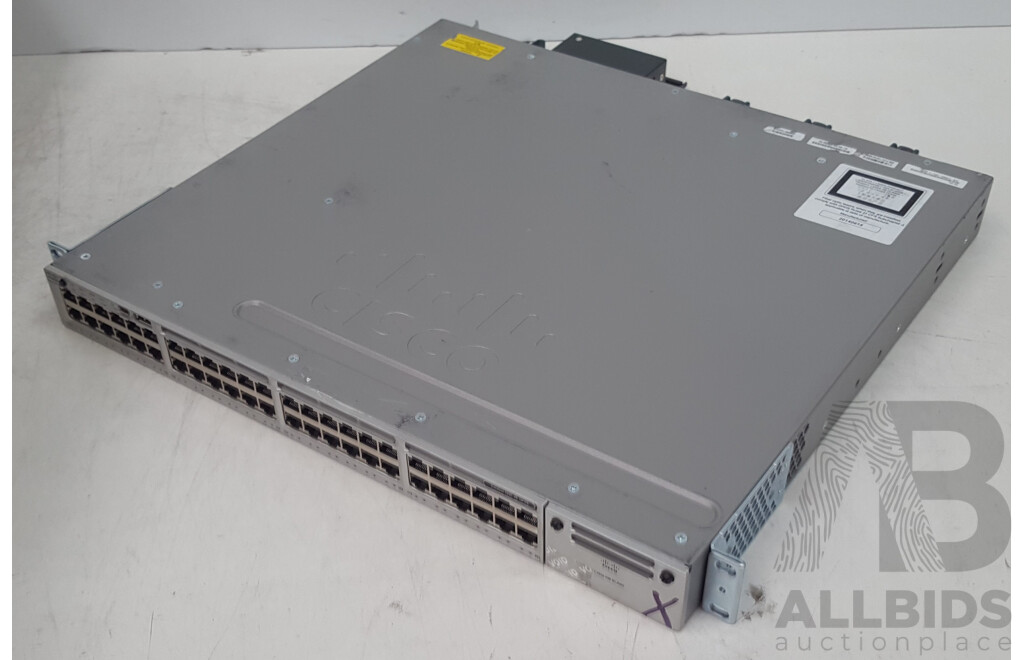 Cisco (WS-C3850-48U-L) Catalyst 3850 48 UPOE 48-Port Gigabit Ethernet Switch