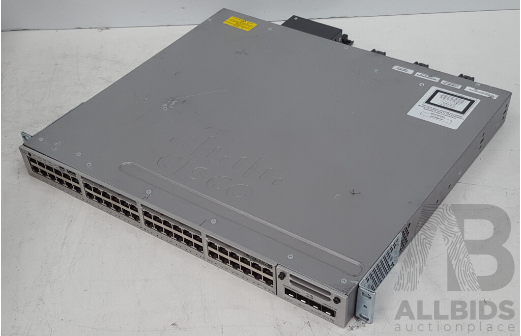 Cisco (WS-C3850-48U-L) Catalyst 3850 48 UPOE 48-Port Gigabit Ethernet Switch