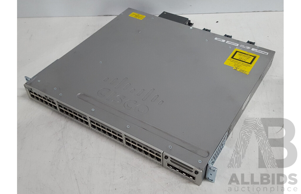 Cisco (WS-C3850-48F-S) Catalyst 3850 48 PoE+ 48-Port Gigabit Switch
