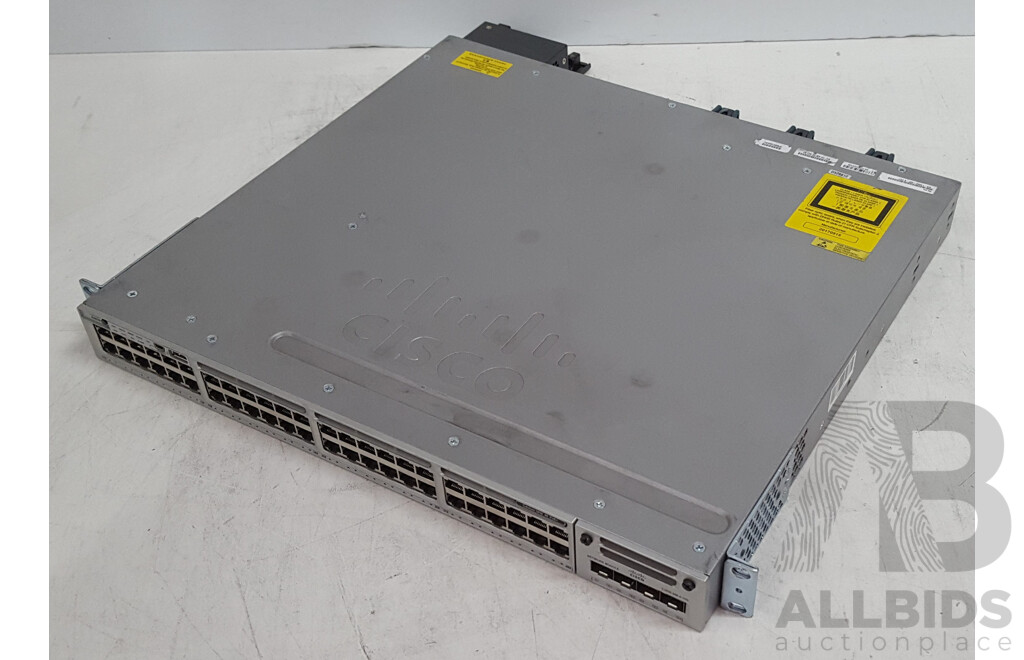 Cisco (WS-C3850-48F-S) Catalyst 3850 48 PoE+ 48-Port Gigabit Switch