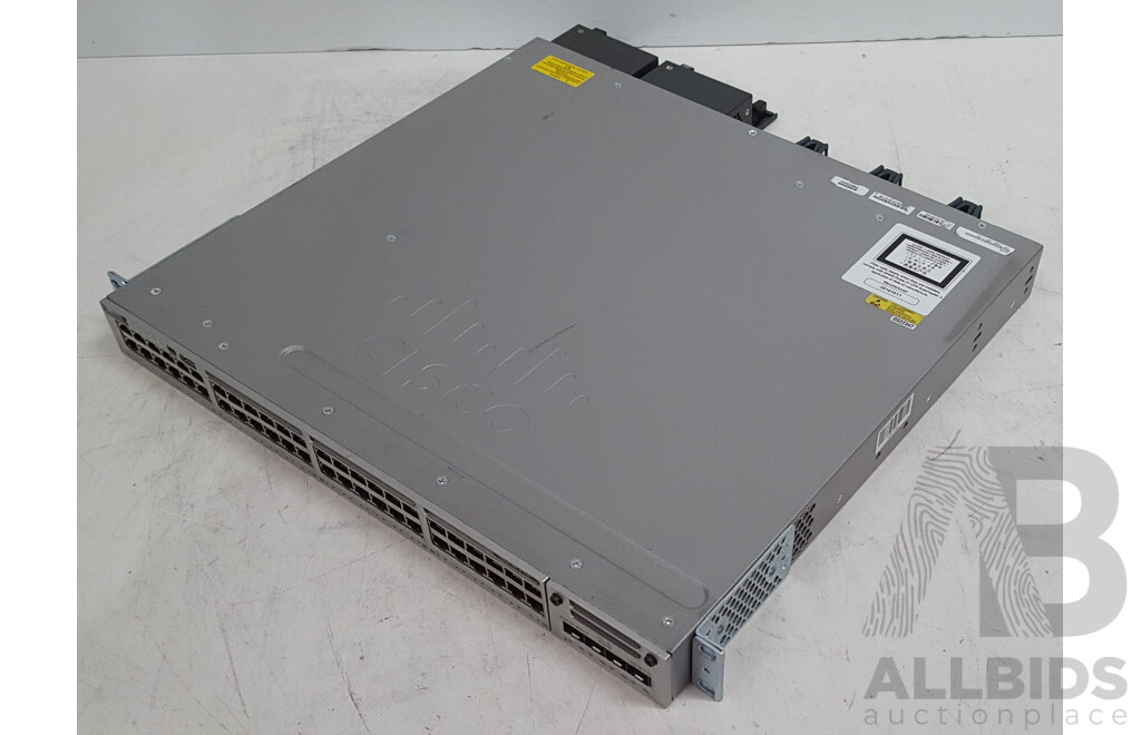 Cisco (WS-C3850-48P-L) Catalyst 3850 48 PoE+ 48-Port Gigabit Switch