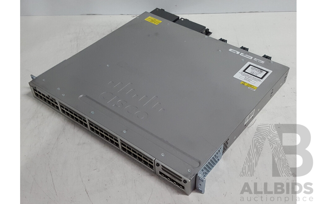 Cisco (WS-C3850-48P-L) Catalyst 3850 48 PoE+ 48-Port Gigabit Switch