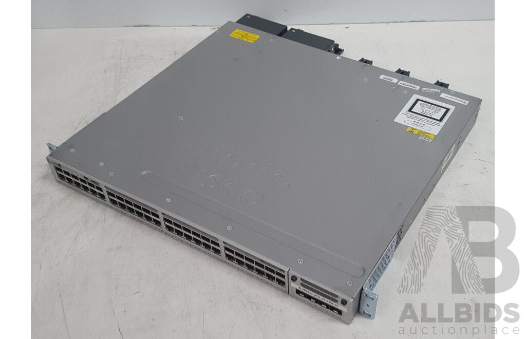 Cisco (WS-C3850-48P-L) Catalyst 3850 48 PoE+ 48-Port Gigabit Switch