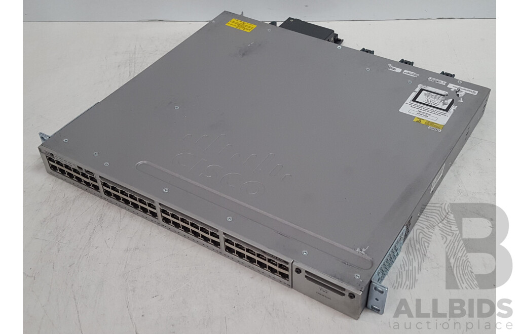 Cisco (WS-C3850-48P-L) Catalyst 3850 48 PoE+ 48-Port Gigabit Switch