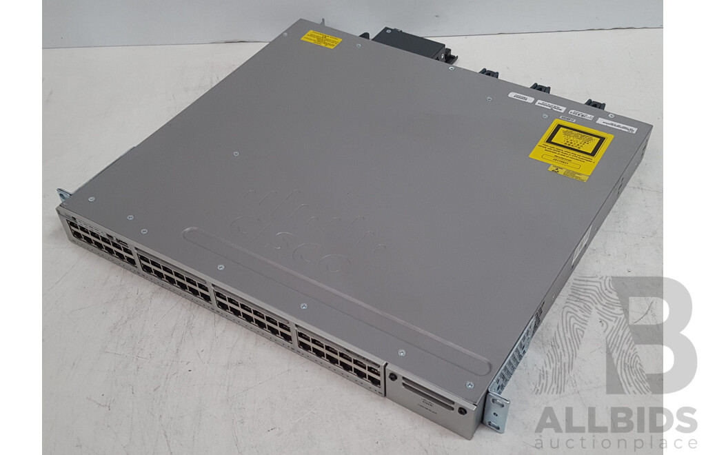 Cisco (WS-C3850-48F-S) Catalyst 3850 48 PoE+ 48-Port Gigabit Switch