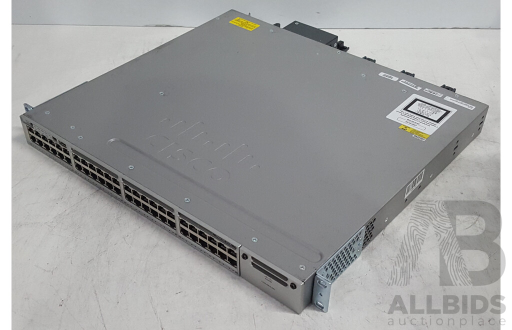 Cisco (WS-C3850-48P-L) Catalyst 3850 48 PoE+ 48-Port Gigabit Switch