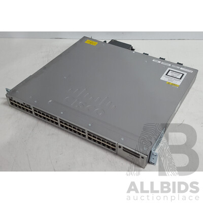 Cisco (WS-C3850-48P-L) Catalyst 3850 48 PoE+ 48-Port Gigabit Switch