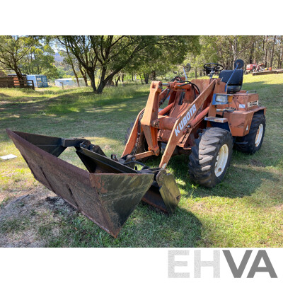Kubota RA400 Front End Loader