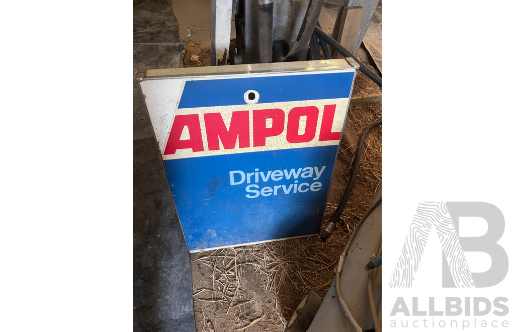 Vintage Ampol Petrol Bowser