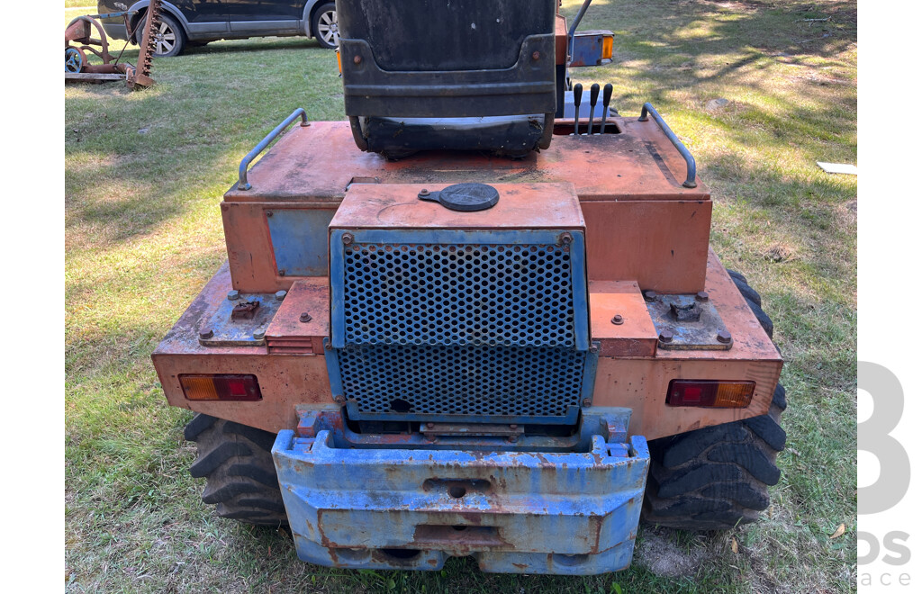 Kubota RA400 Front End Loader