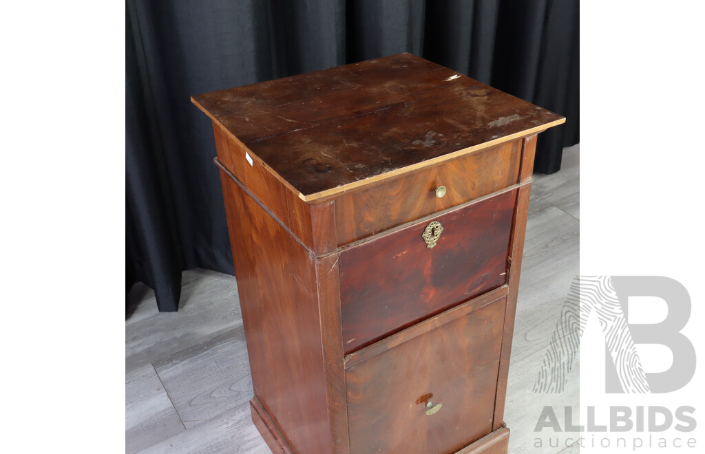 Mid 19th Century French Commode Chest