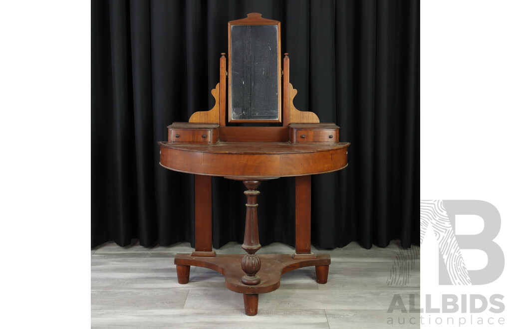 Victorian Cedar Dutchess Dressing Table