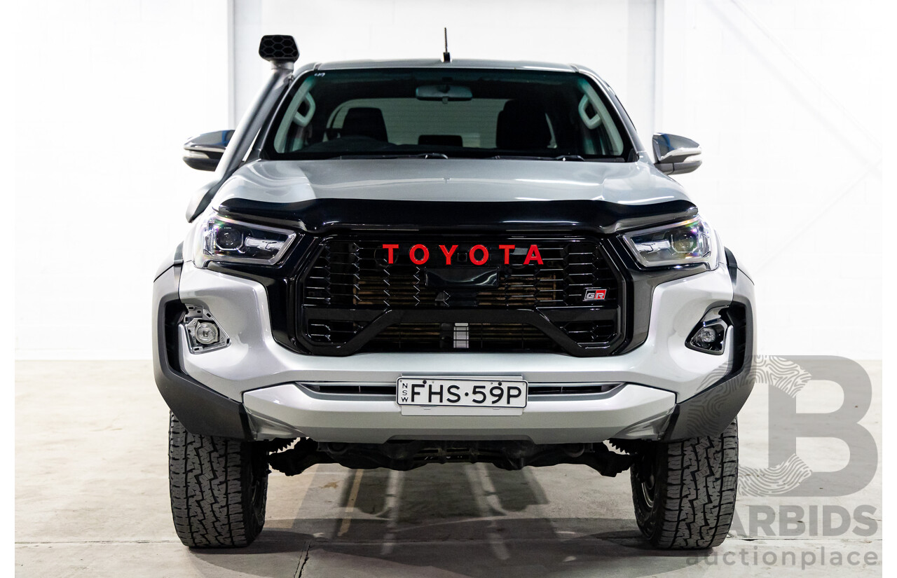 02/2017 Toyota Hilux SR5 (4x4) GUN126R Dual Cab Utility Silver Sky Metallic Turbo Diesel 2.8L