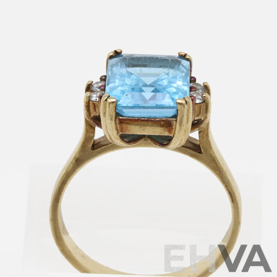 9ct Topaz & Diamond Ring, Size O, 4.33 Grams