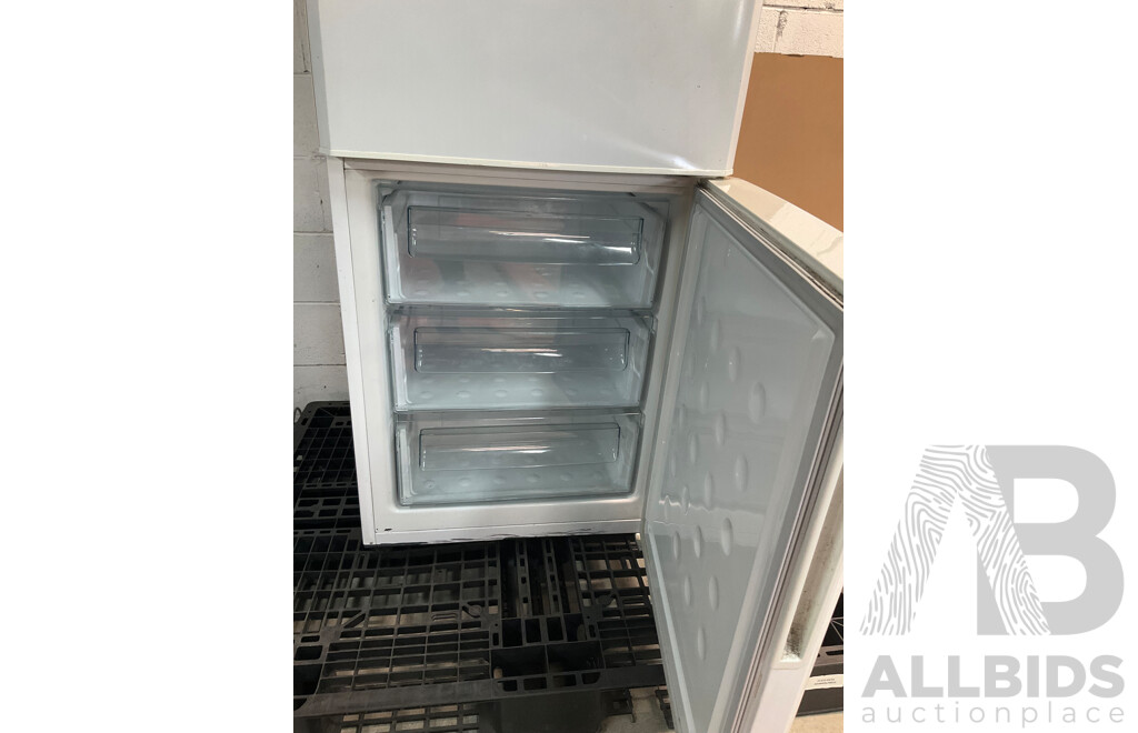 SAMSUNG SRL322MW Fridge