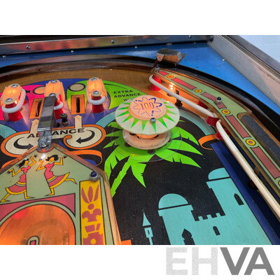 Darling by Williams Pinball Machine