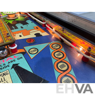 Darling by Williams Pinball Machine
