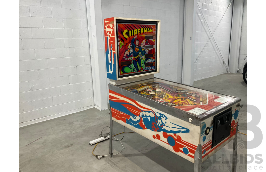 Superman by Atari Pinball Machine