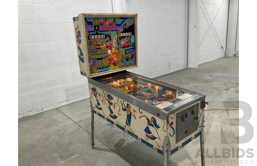 Darling by Williams Pinball Machine