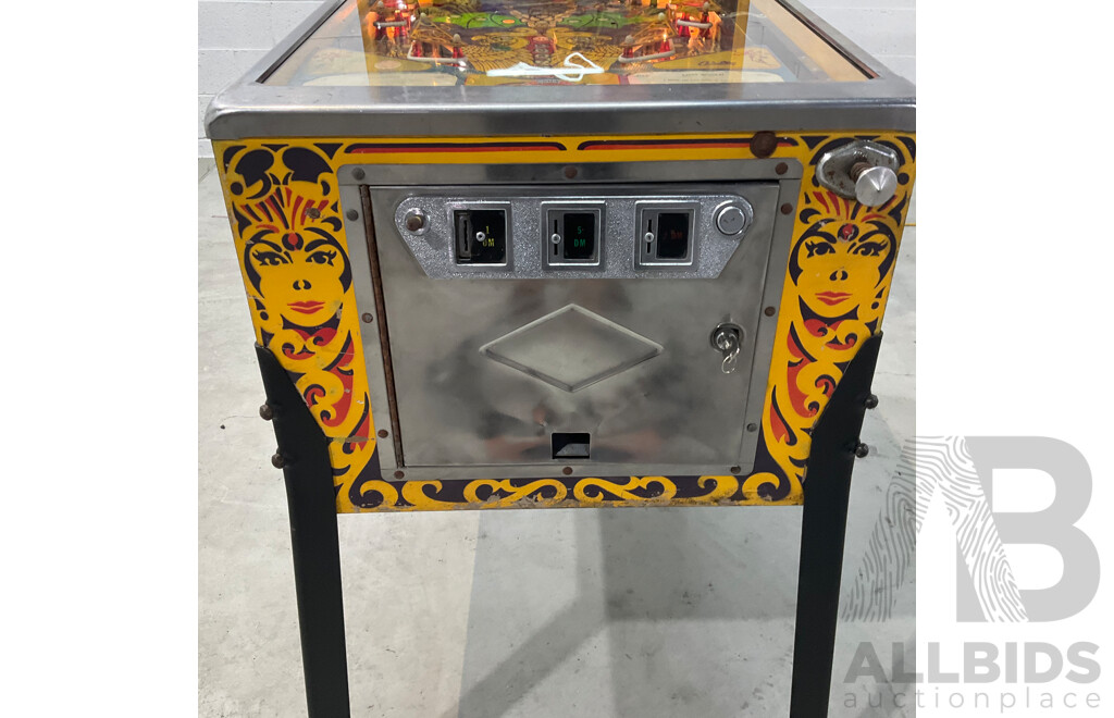 Lost World by Bally Pinball Machine