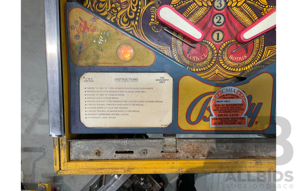 Lost World by Bally Pinball Machine