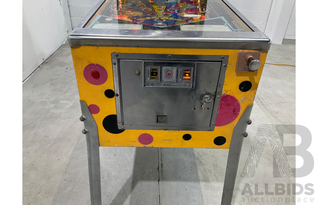 Super Star by Williams Pinball Machine