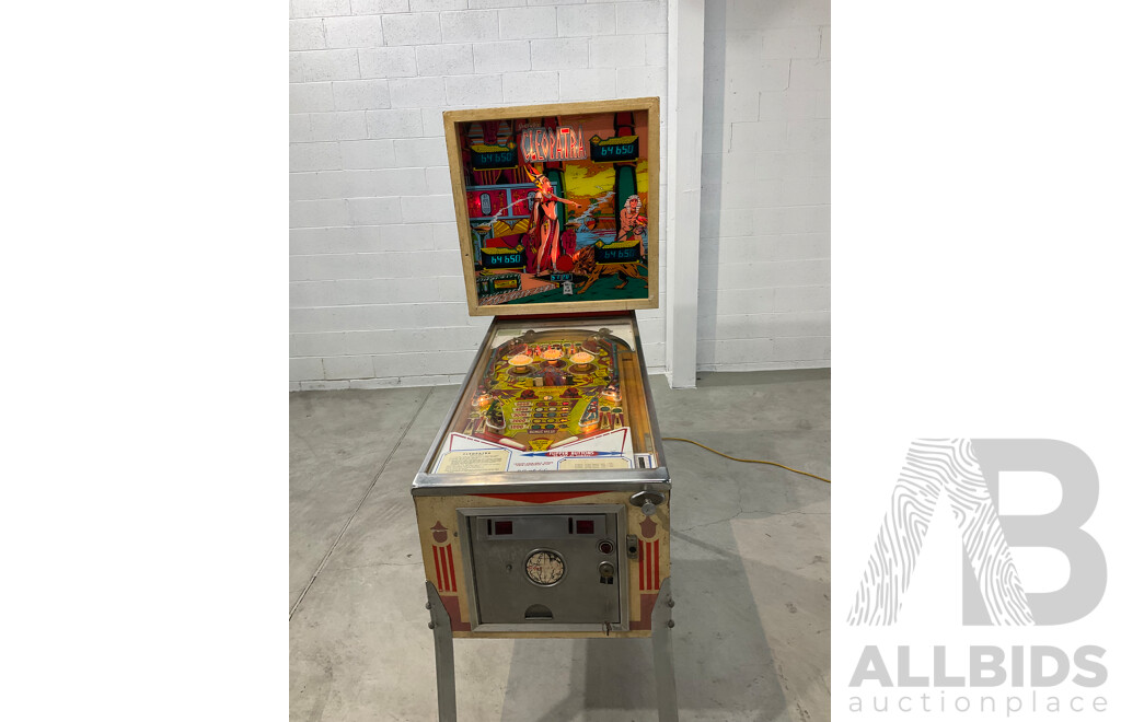 Cleopatra by Gottlieb's Pinball Machine