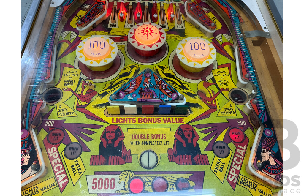 Cleopatra by Gottlieb's Pinball Machine